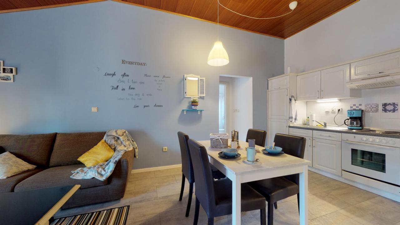 Nina Deluxe Superior 5 Star Apartment, Your Piece Of Heaven By The Sea & Park Novigrad Istria Exterior foto